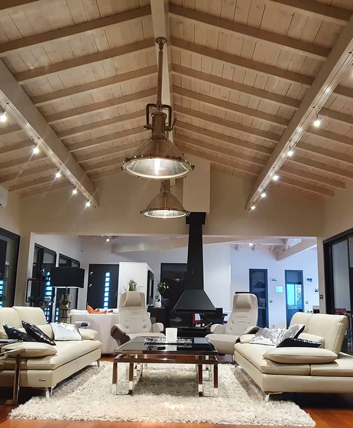 Éclairage villa — installation AECP